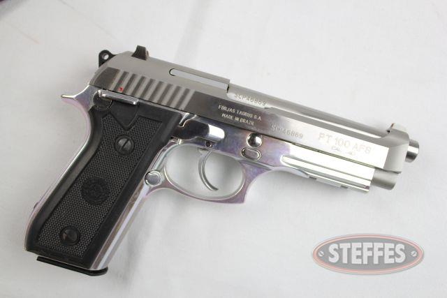  Taurus PT-100 Pistol_1.jpg